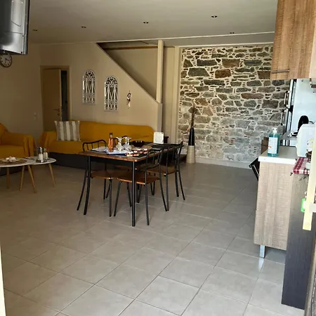 Skopelos Glossa's Maisonette