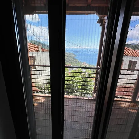 Skopelos Glossa's Maisonette Lägenhet